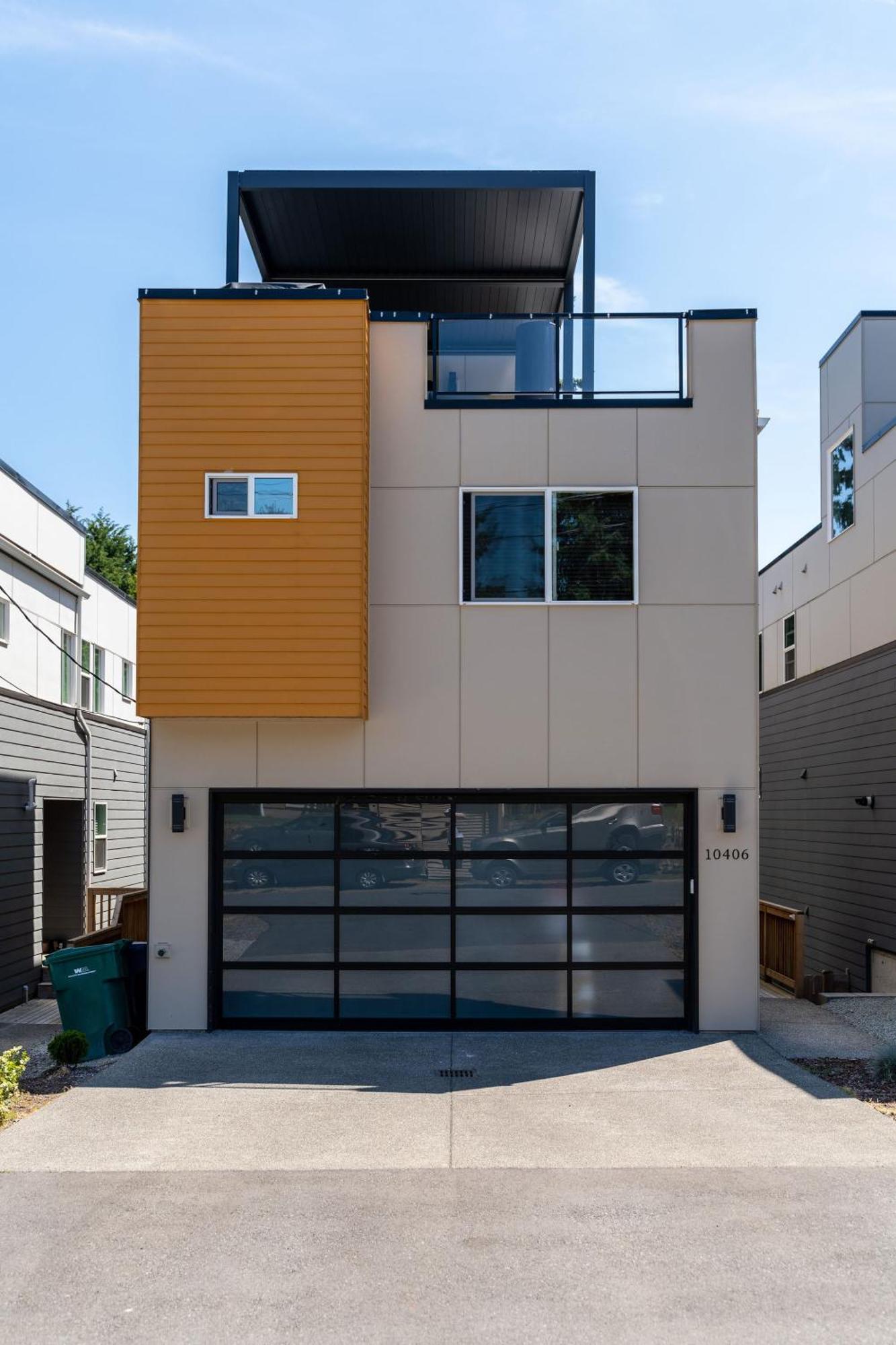 Serene 1 Bdrm, 1 Bath Seattle