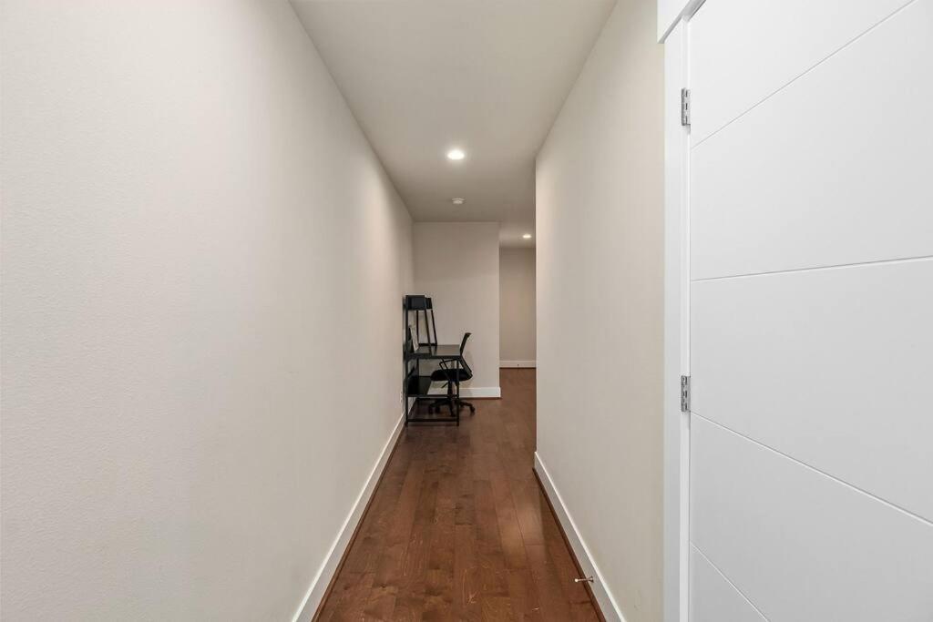 Apartment Serene 1 Bdrm, 1 Bath Seattle