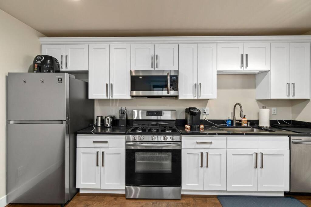 Apartment Serene 1 Bdrm, 1 Bath Seattle